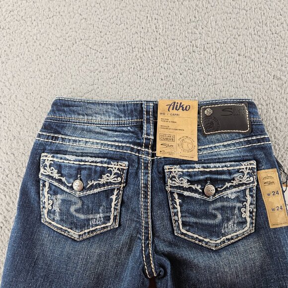 Silver Jeans Aiko Capri Womens 24 Distressed Denim Defined Curve New With Tags - Picture 14 of 16